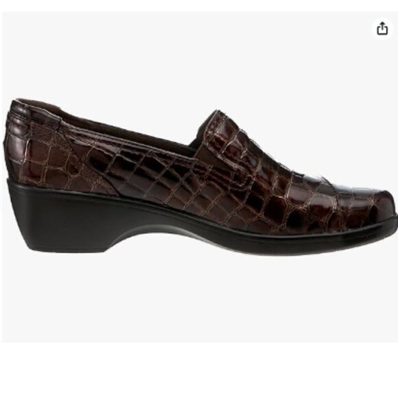 CLARKS WOMEN'S MAY POPPY CROC PRINT LOAFER - Picture 4 of 10